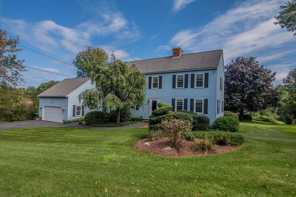 64 Zion Hill Road Salem NH 03079