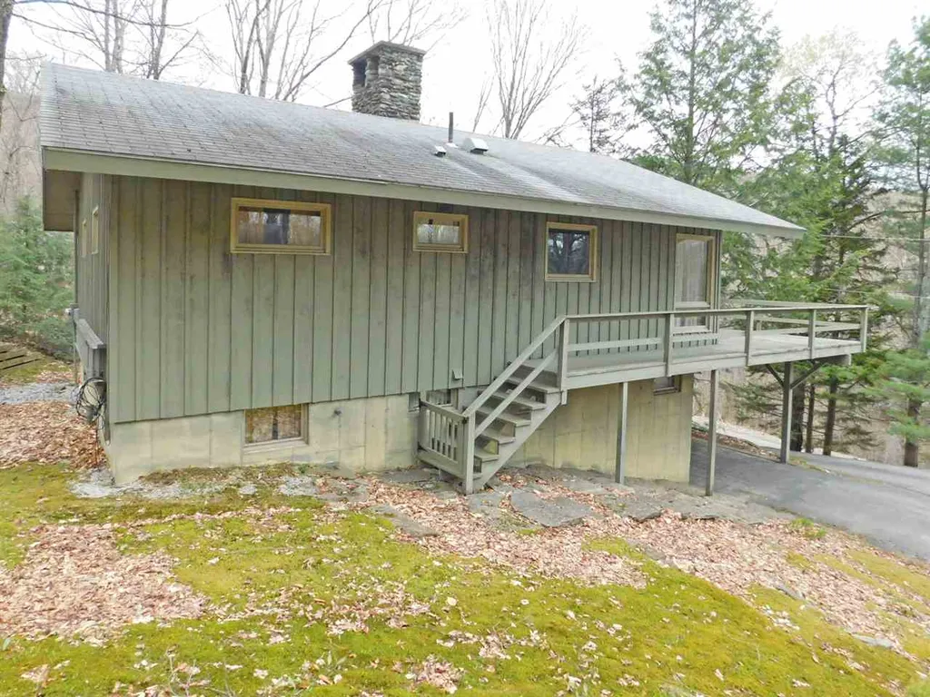 348 Schuss Pass Road Fayston VT 05673