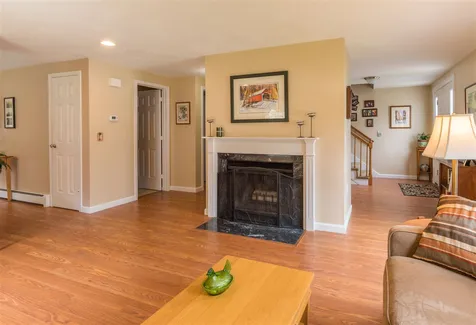 14b Apple Tree Drive Goffstown NH 03045