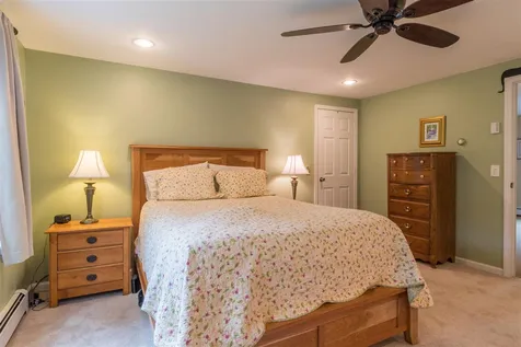 14b Apple Tree Drive Goffstown NH 03045