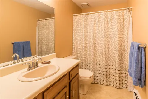 14b Apple Tree Drive Goffstown NH 03045