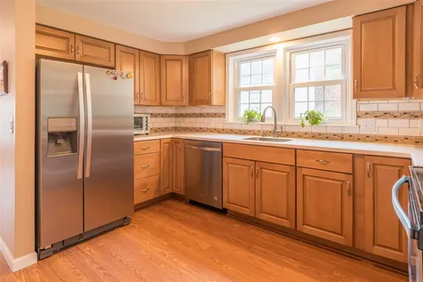 14b Apple Tree Drive Goffstown NH 03045