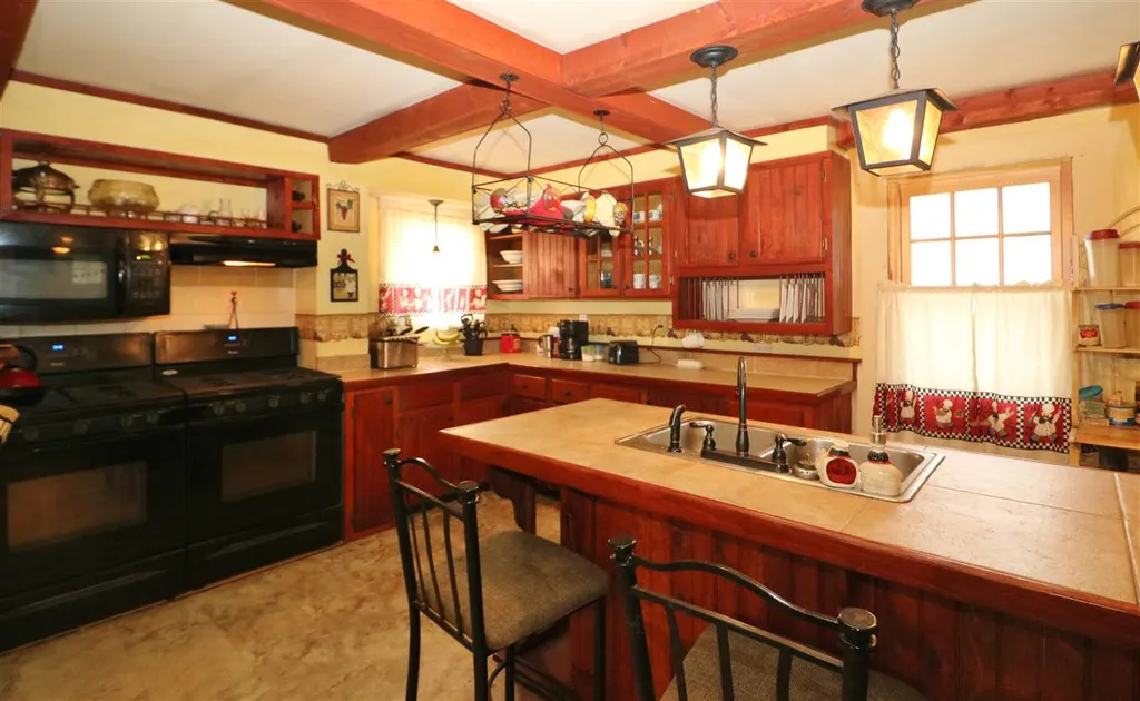 426 Madison Avenue Berlin NH 03570