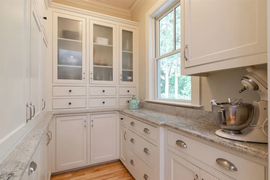 22 Lexington Street Dover NH 03820