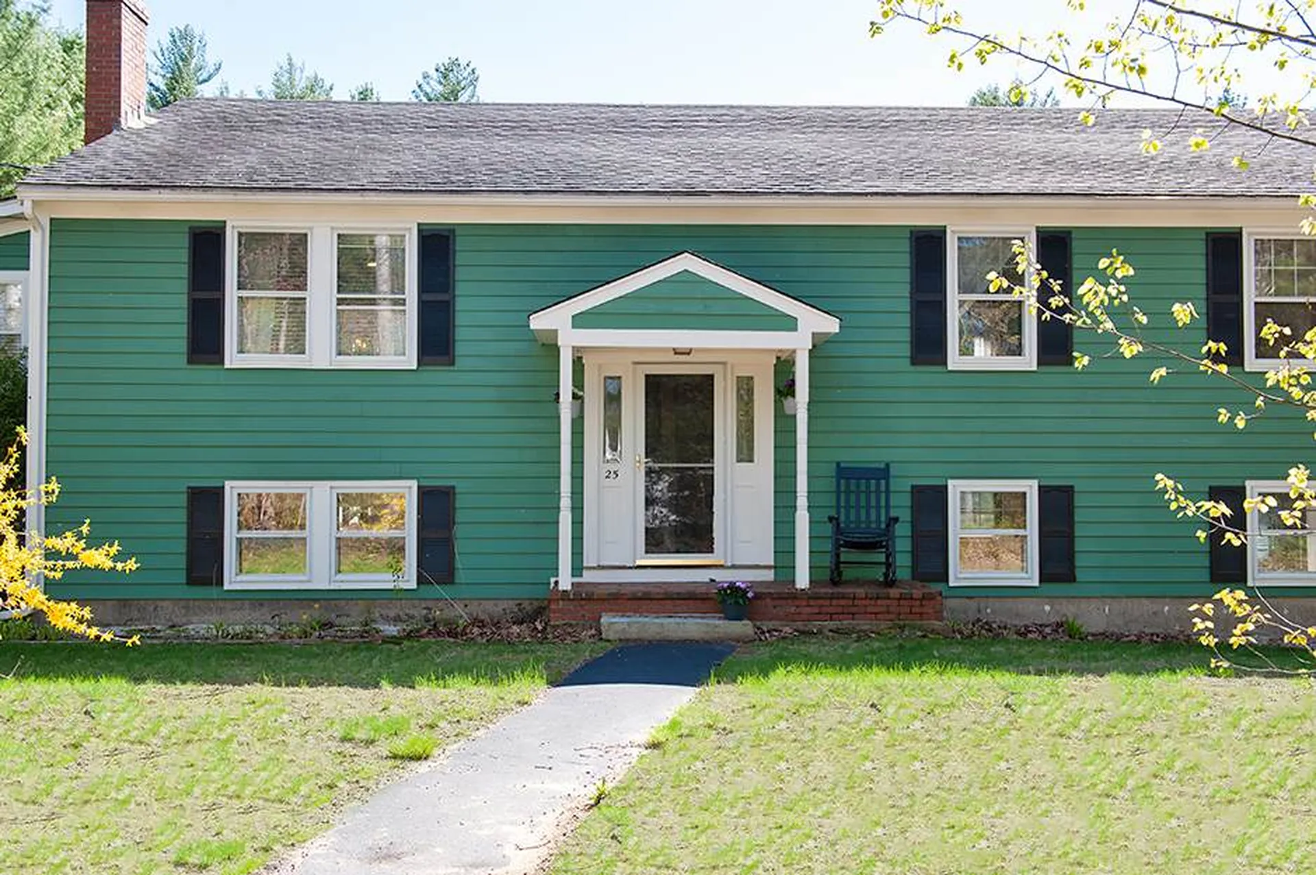 25 Evergreen Drive Bow NH 03304