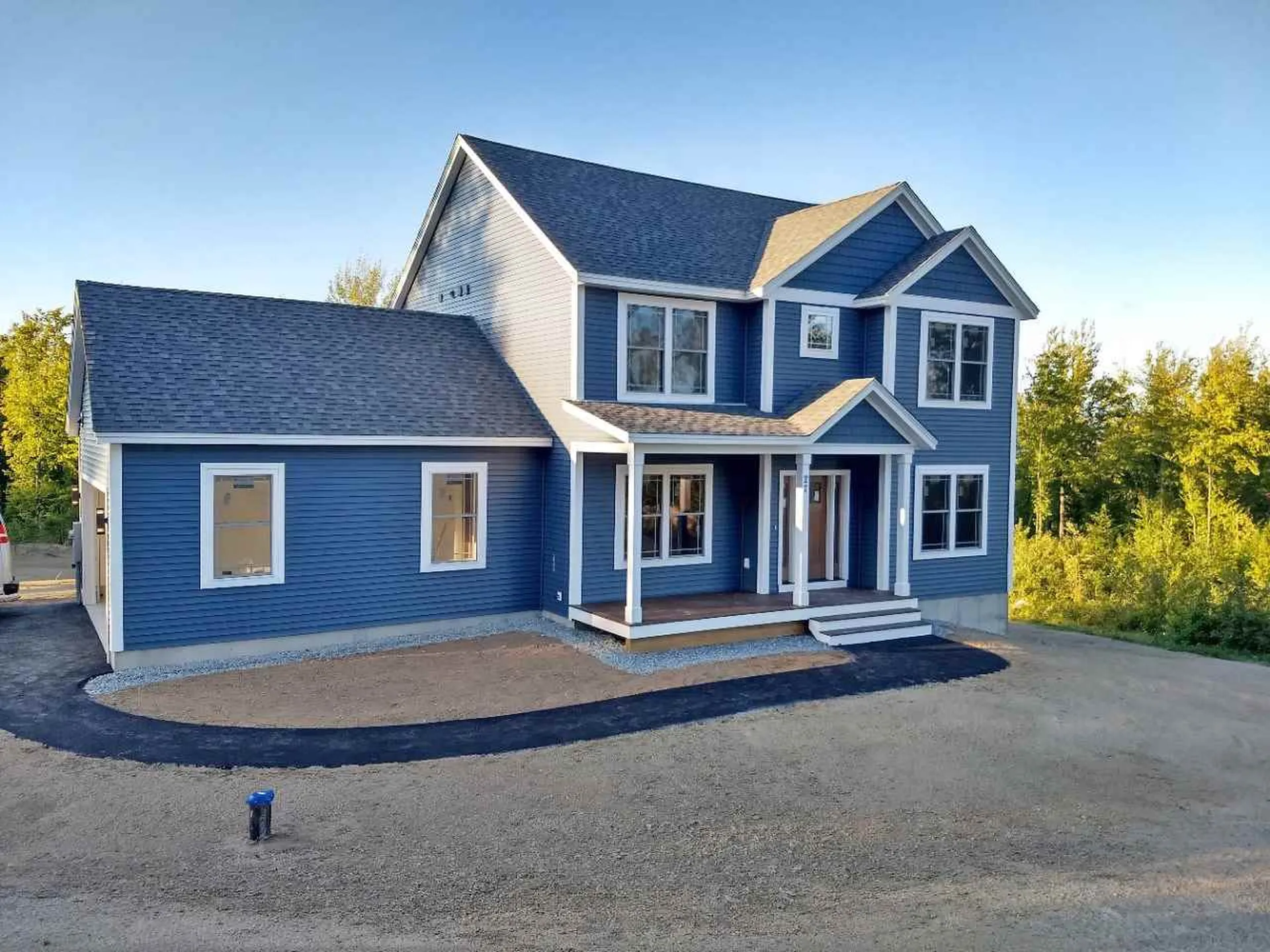 27 Holden Lane Milford NH 03055