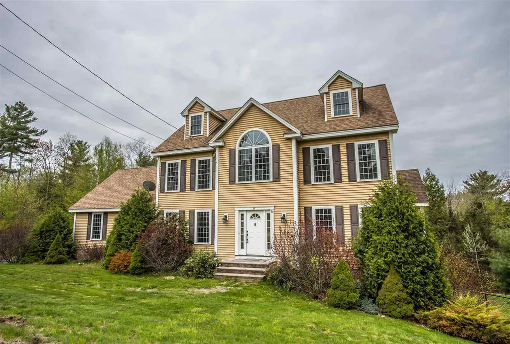 36 Lantern Drive Sandown NH 03873