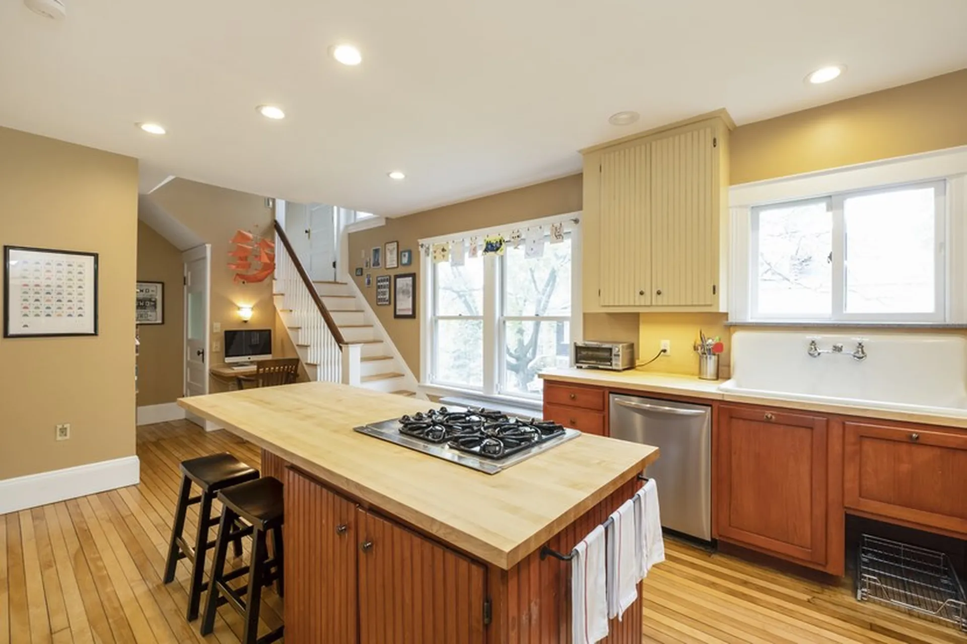 4 Kent Street Concord NH 03301