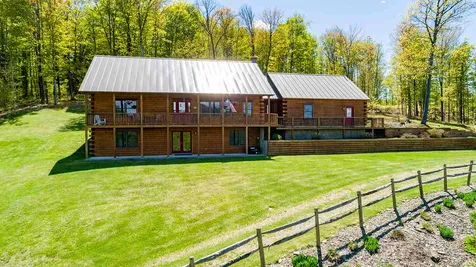 32 Ocean View Drive Hartland VT 05048