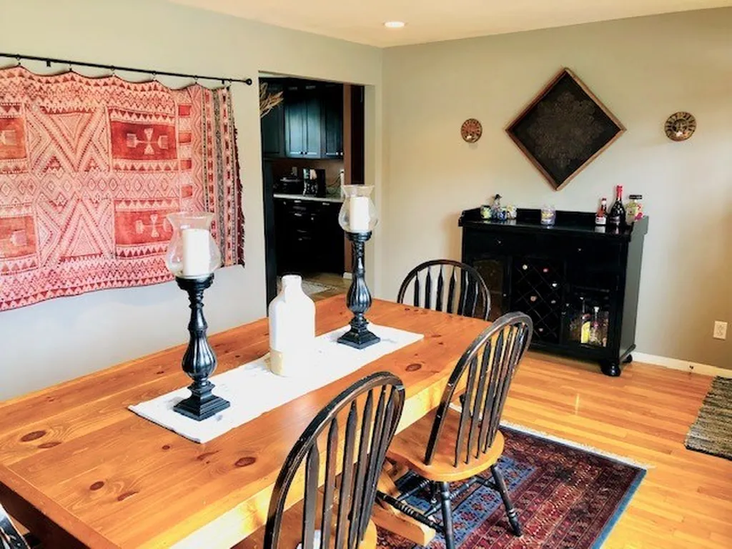 76 Suzanne Drive Portsmouth NH 03801