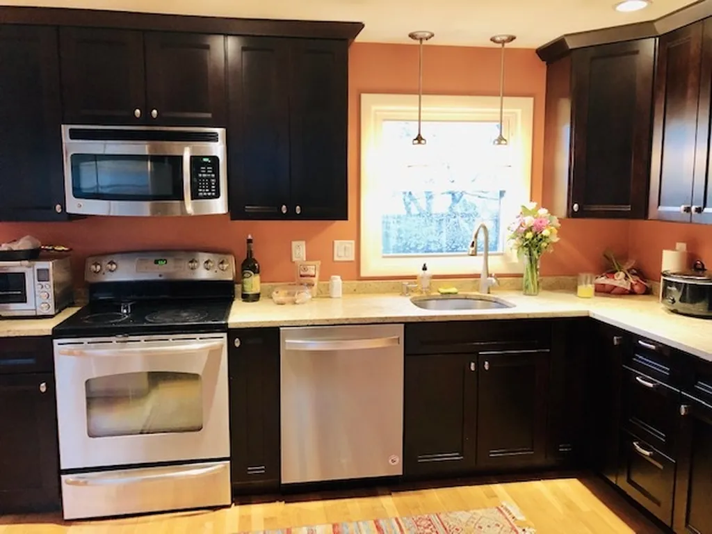 76 Suzanne Drive Portsmouth NH 03801