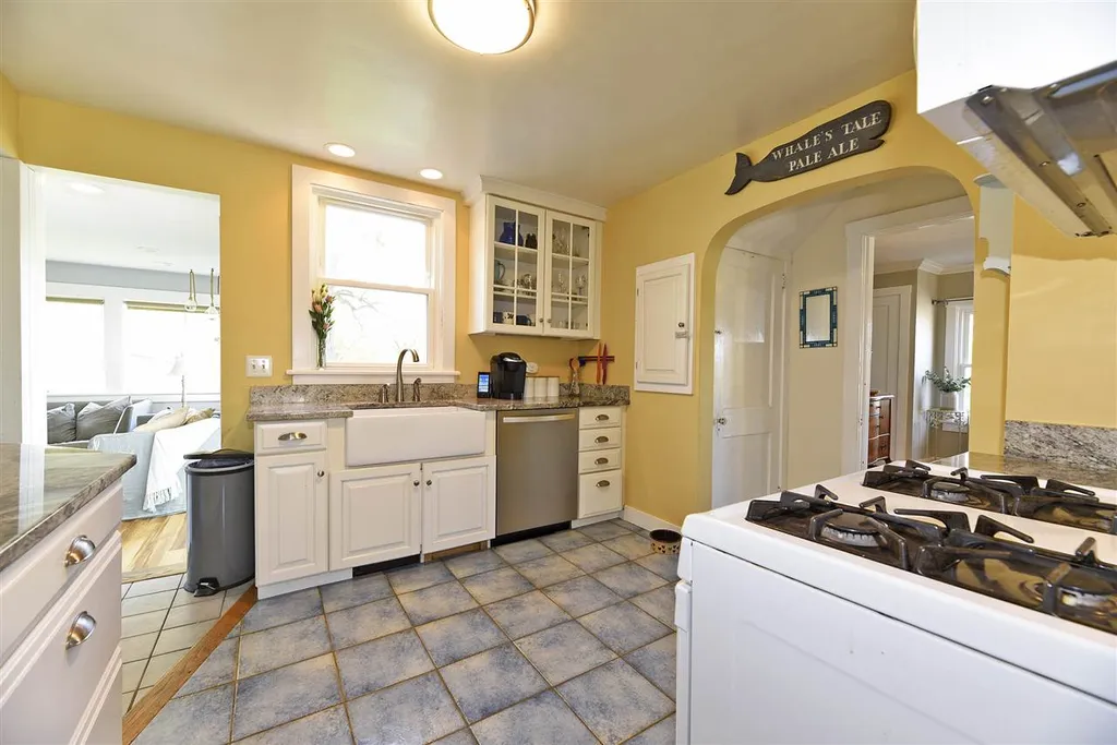 57 Hoover Street Burlington VT 05401