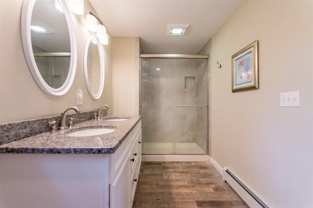 37 Norton Road Hampton NH 03842