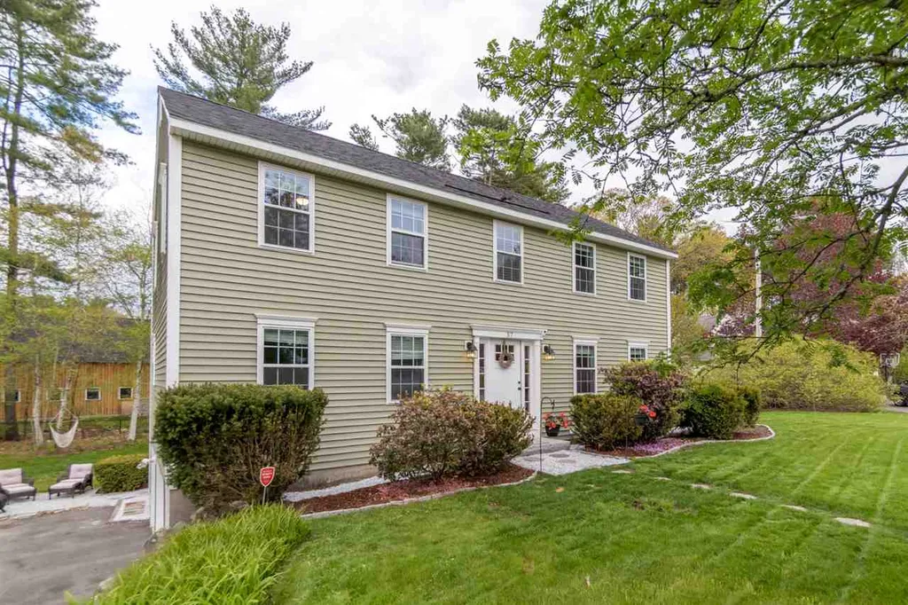37 Norton Road Hampton NH 03842