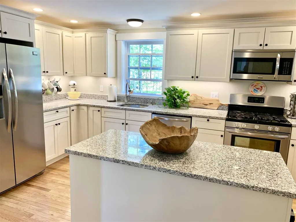 37 Norton Road Hampton NH 03842