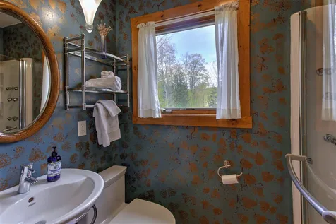 1438 Lovers Lane Road Chester VT 05143