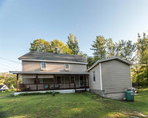 35 Sandown Road Fremont NH 03044