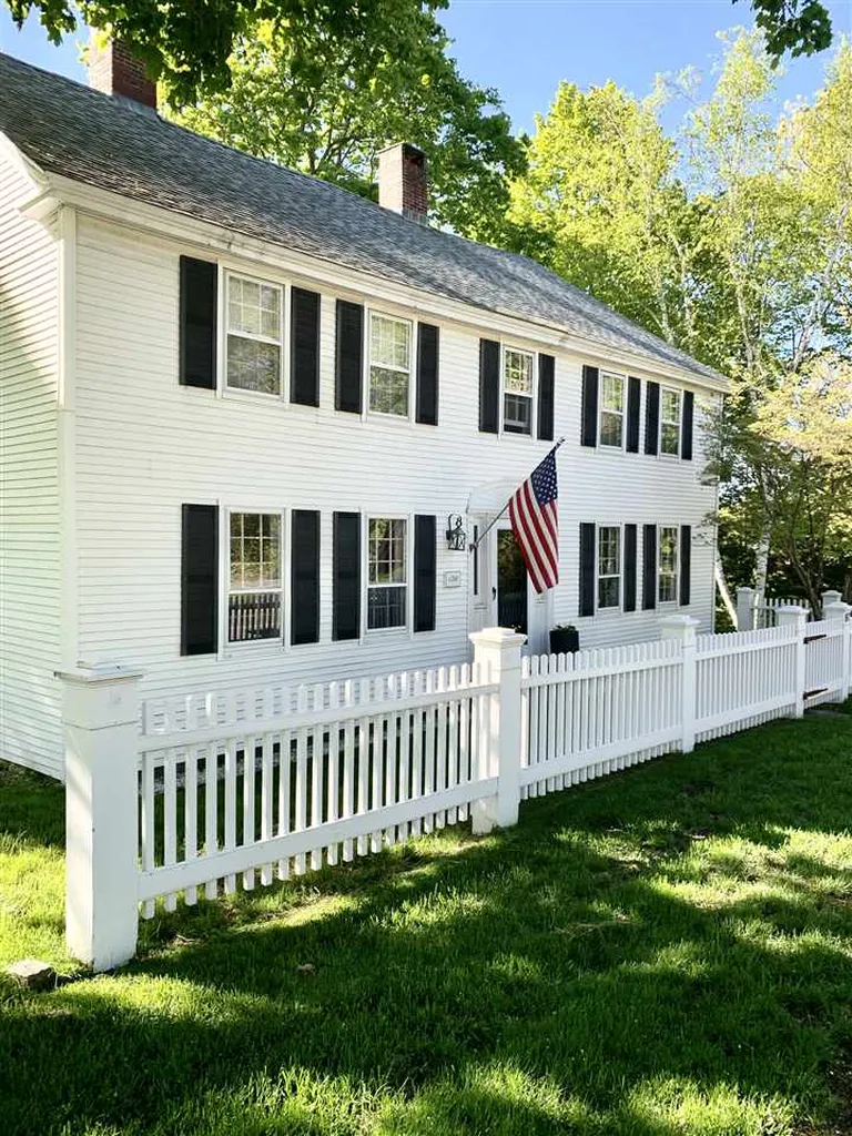87 Main Street Newfields NH 03856