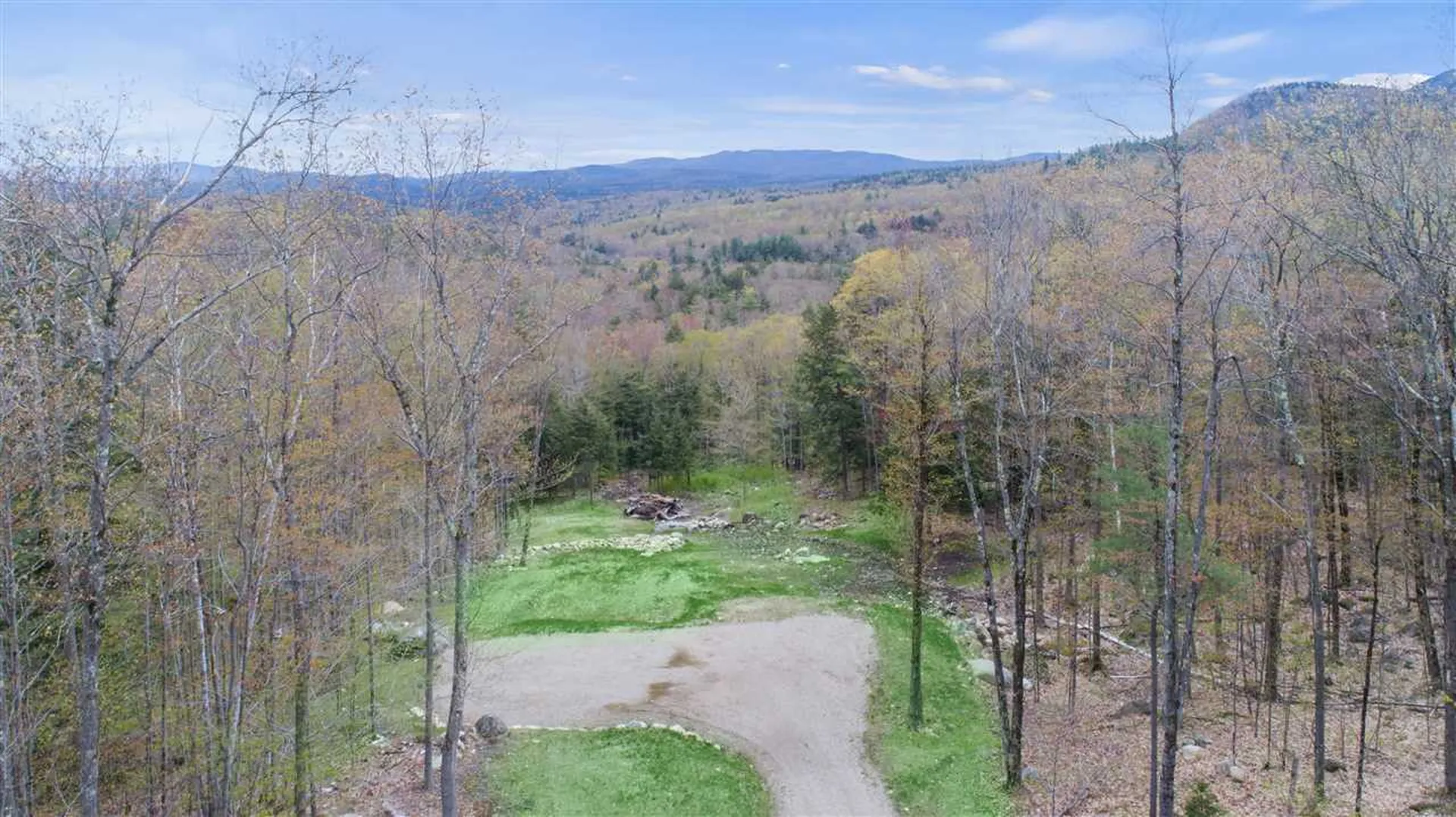 87 Old Post Road Newbury NH 03255