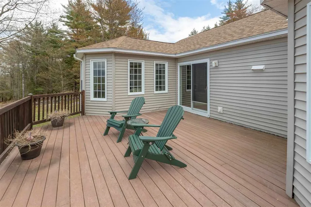 308 Old Hebron Road Plymouth NH 03264