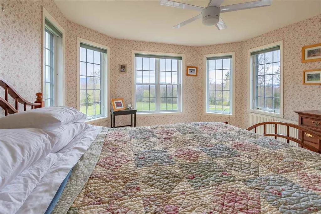 308 Old Hebron Road Plymouth NH 03264