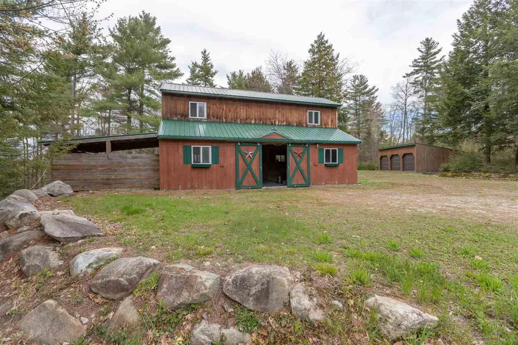 308 Old Hebron Road Plymouth NH 03264