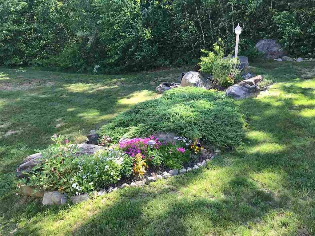 211 Oak Hill Road Barrington NH 03825