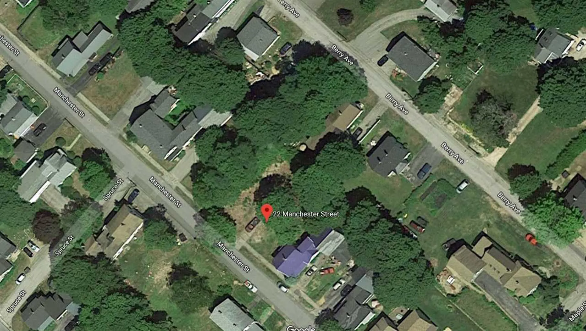 22 Manchester Street Pittsfield NH 03263