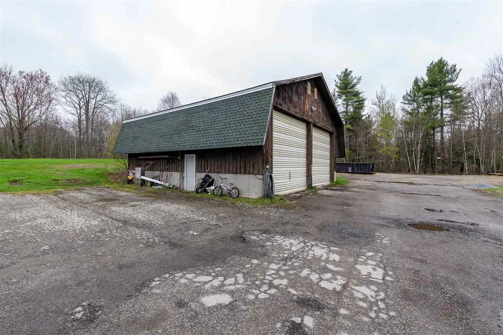 18 Route 27 Brentwood NH 03833