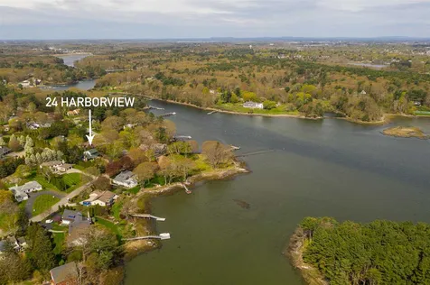 24 Harborview Drive Rye NH 03870