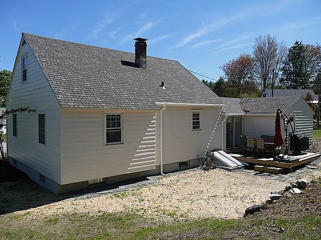 13 Crestview Street Keene NH 03431