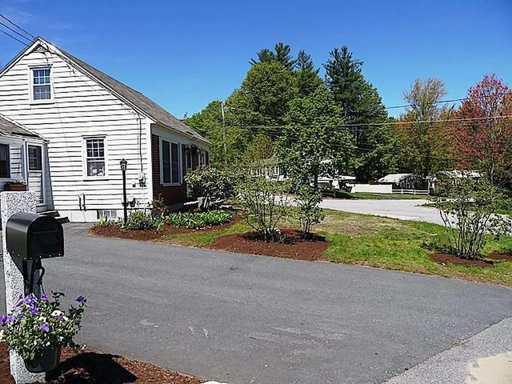 13 Crestview Street Keene NH 03431