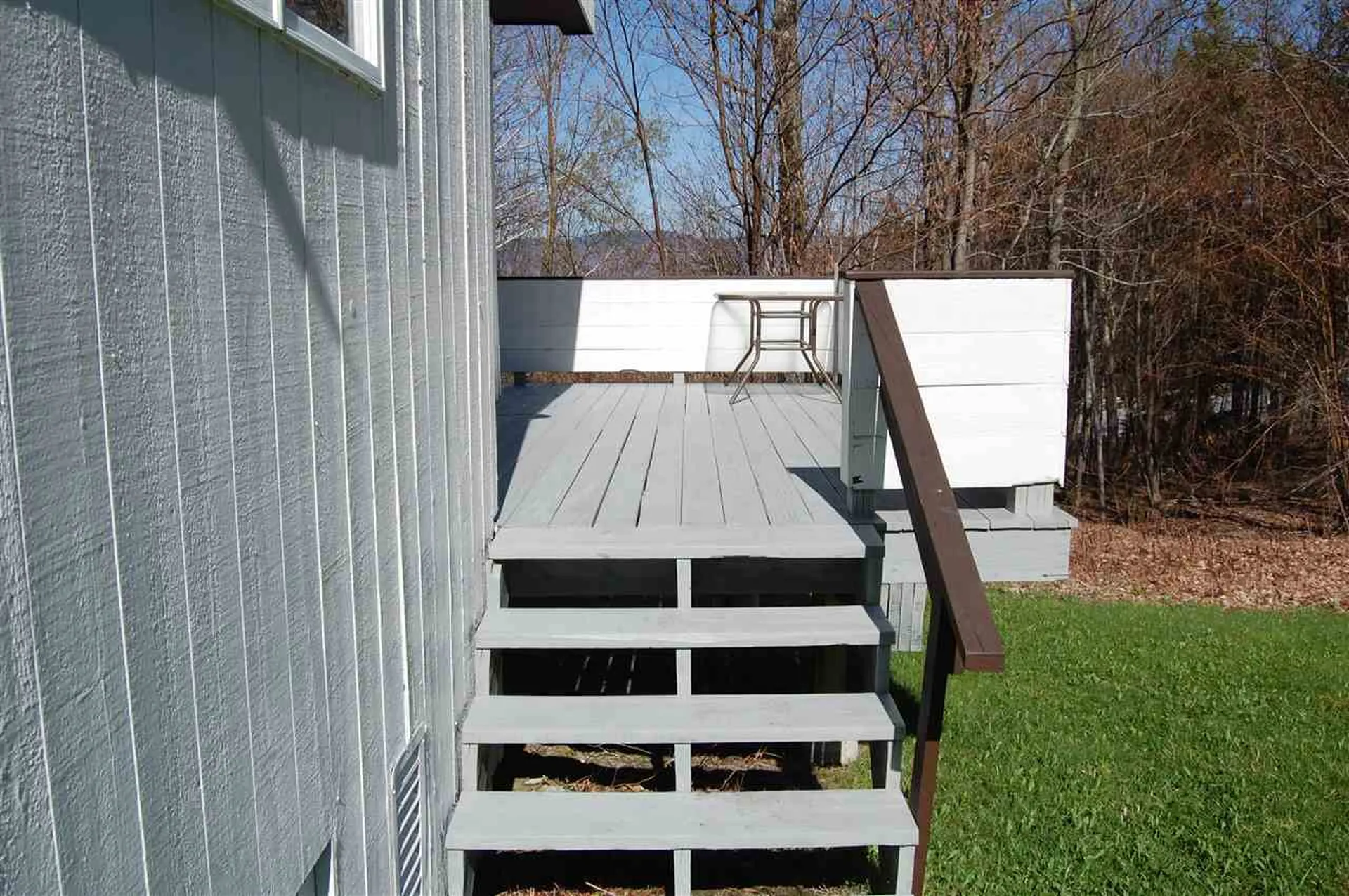 27 South Village Warren VT 05674