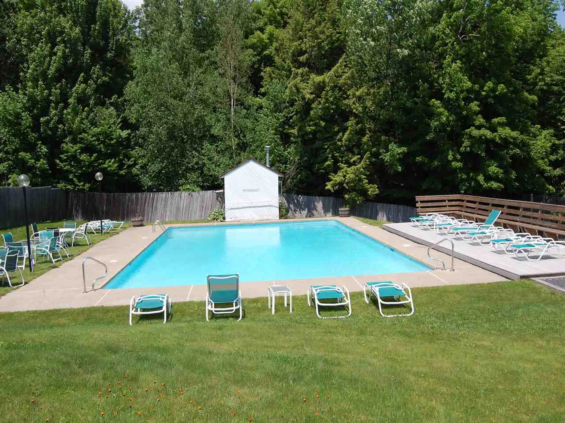 27 South Village Warren VT 05674
