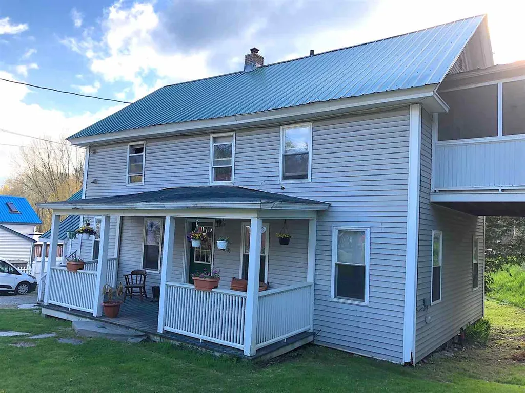 32 Randolph Road Morristown VT 05661
