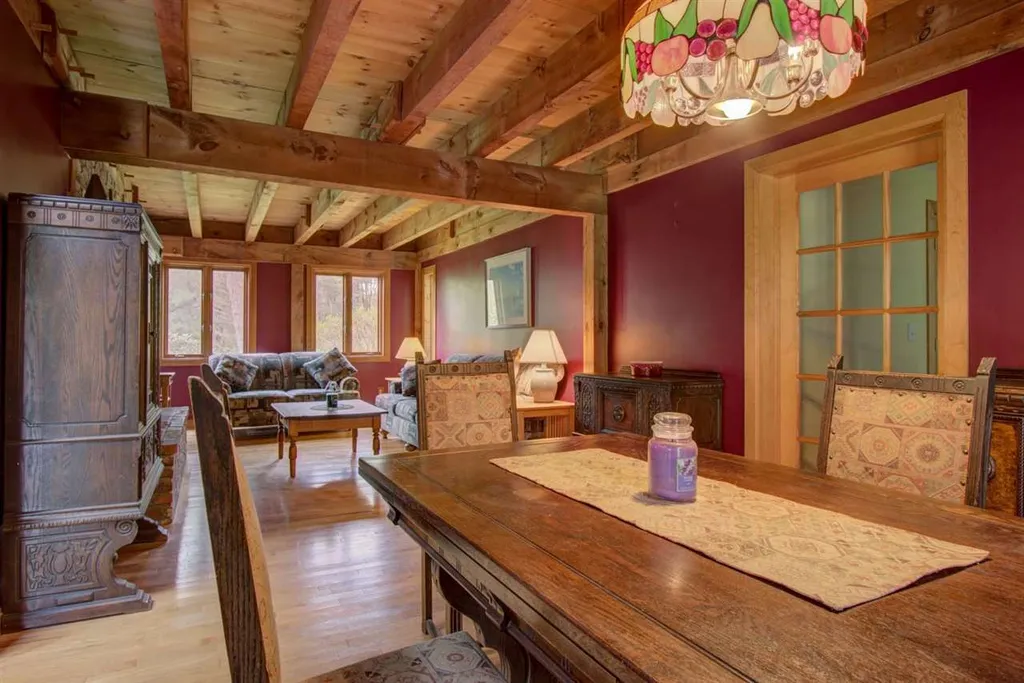 42 Nason Road Hampton Falls NH 03844
