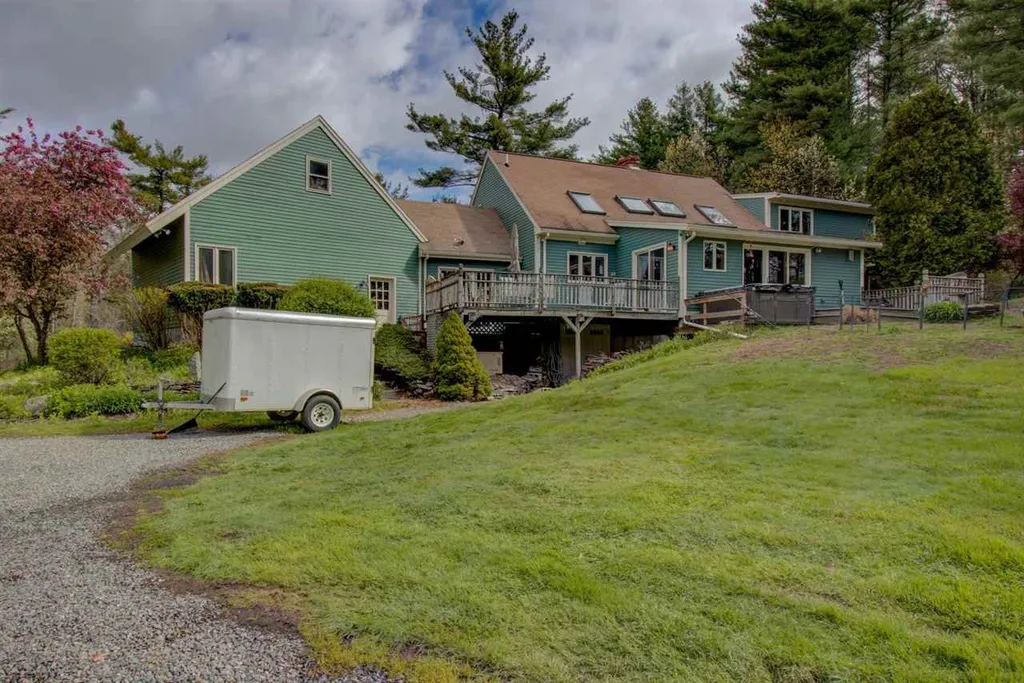 42 Nason Road Hampton Falls NH 03844