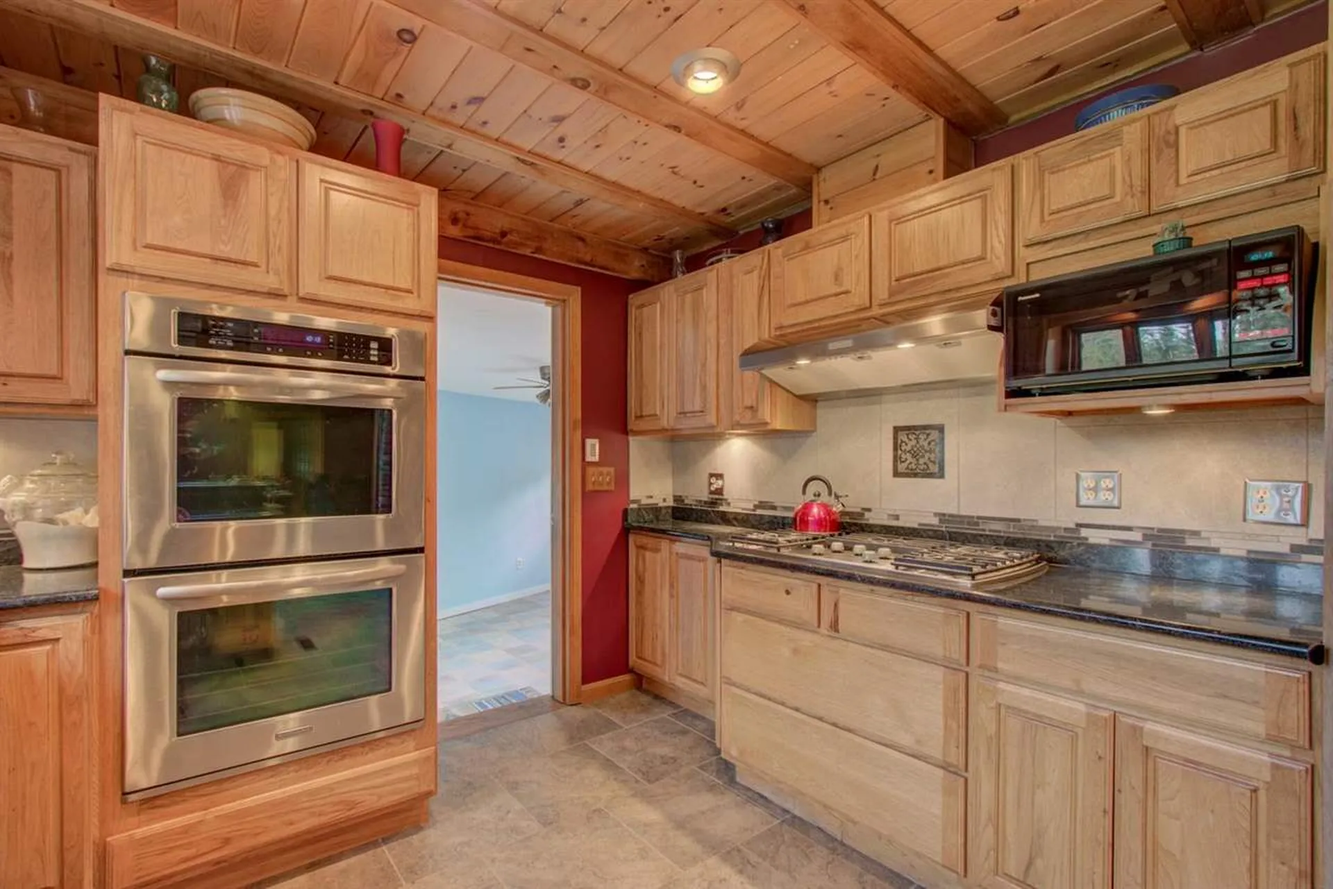 42 Nason Road Hampton Falls NH 03844