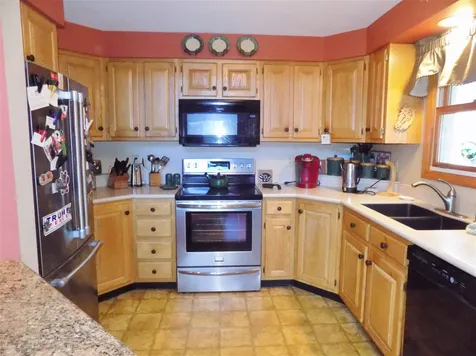 555 Hollow Hill Road Tamworth NH 03886