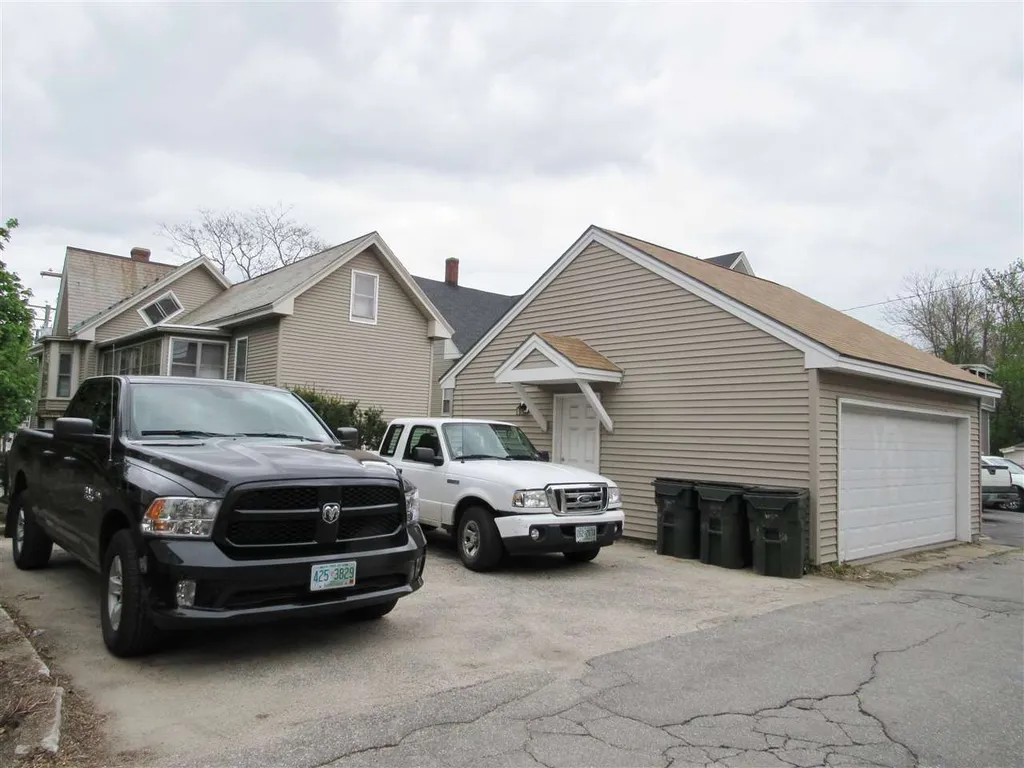 301 Amherst Street Manchester NH 03104