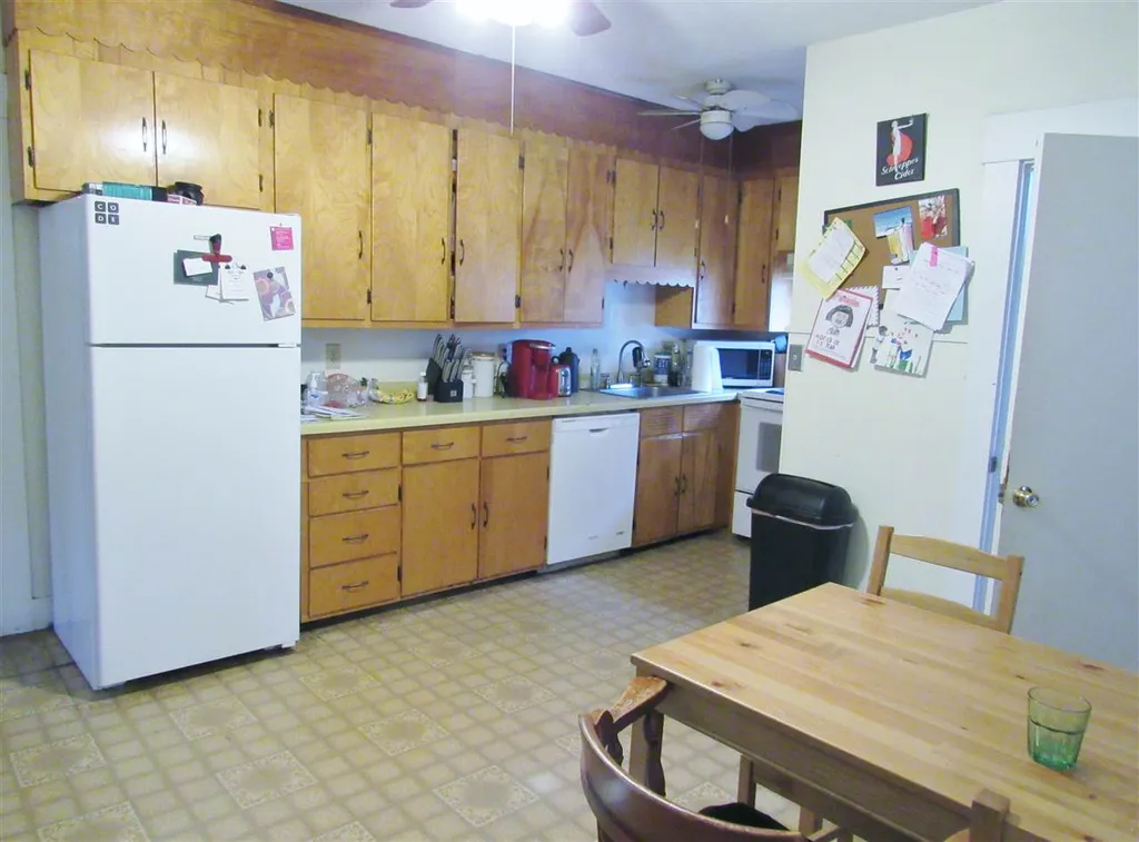 301 Amherst Street Manchester NH 03104