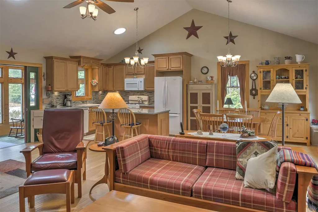232 Beaver Brook Drive Stoddard NH 03464