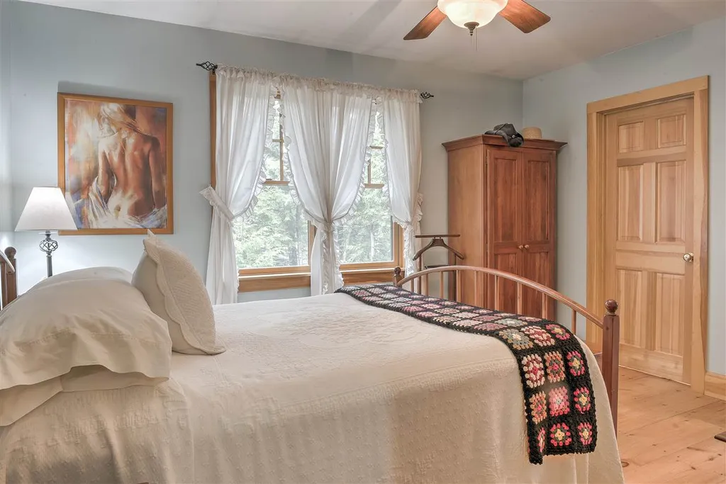 232 Beaver Brook Drive Stoddard NH 03464