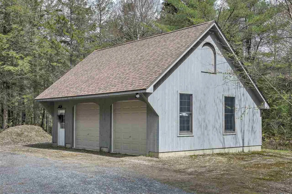 232 Beaver Brook Drive Stoddard NH 03464