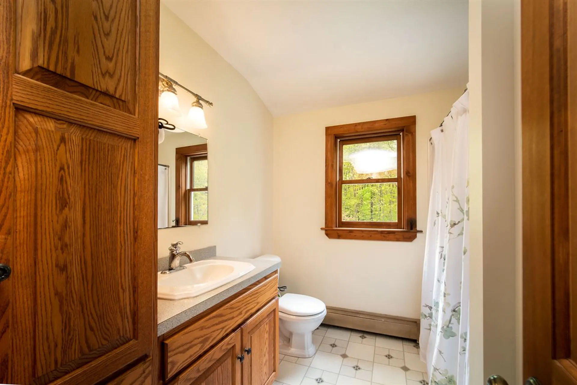 11 Forest Drive East Kingston NH 03827