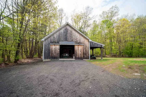 11 Forest Drive East Kingston NH 03827