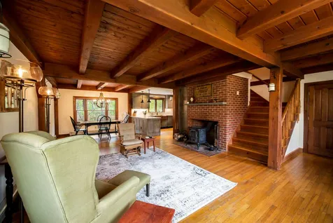 11 Forest Drive East Kingston NH 03827