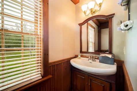 11 Forest Drive East Kingston NH 03827