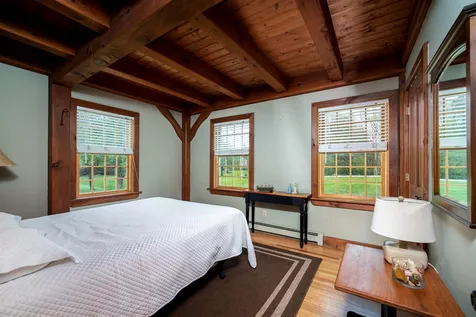 11 Forest Drive East Kingston NH 03827