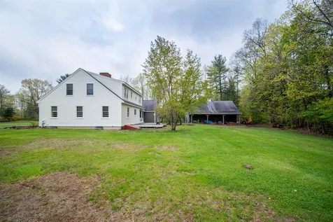11 Forest Drive East Kingston NH 03827